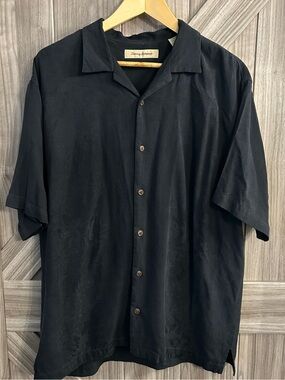 Vintage Tommy Bahama 100% Silk Black Camp Shirt Men's Large